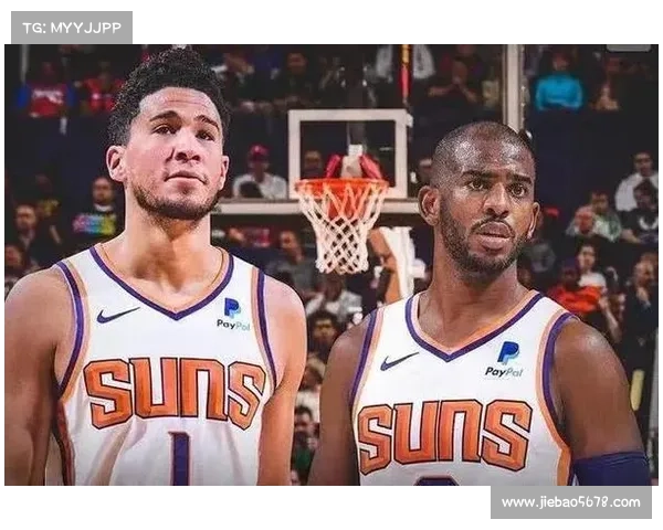 布克的场上领导力与影响力分析：如何成为球队核心推动者